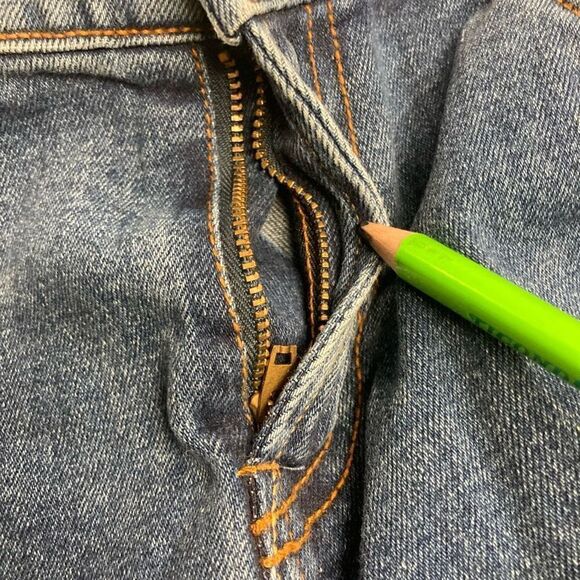 LEVIS Jeans For Girls 517 Stretch Flare Plus Size 16.5 ( Juniors) Blue‎ - Picture 8 of 11